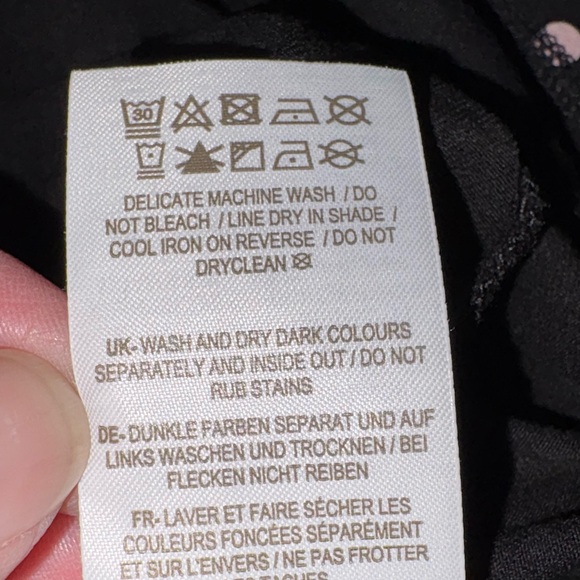 BODEN Lavinia Jersey Wrap Dress in Black Pink Polka Dot, Size 8R - Picture 9 of 9